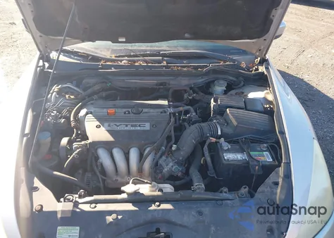 2006 Honda Accord 2.4 Se z USA, uszkodzony, nr VIN 1HGCM56376A136372